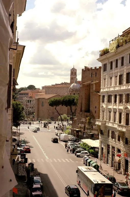 Hotel Foro Romano Imperatori 3*, Rome